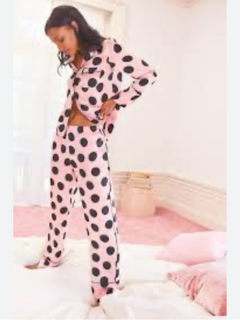 Victoria’s Secret satin pajama set - Picture 2 of 9